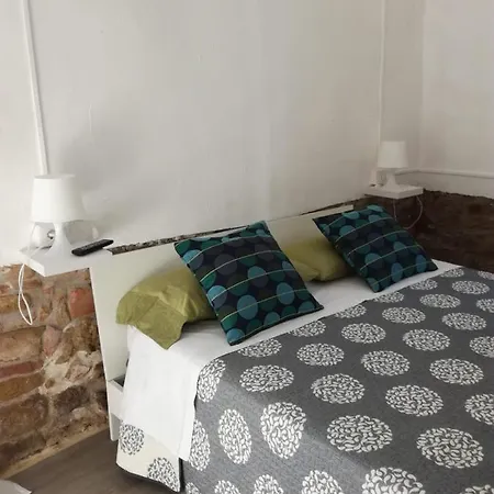 Tuscany Pinzotto Bed & Breakfast